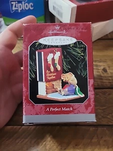 Vintage Hallmark Ornament 1998 A PERFECT MATCH Mice Keepsake - Picture 1 of 6