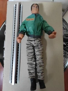 Action Man Street Commander - Hasbro Cm30.Lievi Difetti Nella Capigliatura.Ib... - Foto 1 di 3