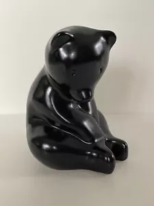 Oso de cerámica forja de palomas D. Ferguson ~ esmalte satinado negro - Imagen 1 de 5