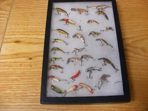 Vintage Set of 26 Pflueger South Bend Asst Inch Minnows Rocky Jrs and others - Picture 1 of 5