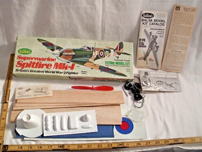 GUILLOWS SUPERMARINE SPITFIRE WWII GAS BALSA AIRPLANE MODEL KIT BOXED - Image 1 of 2