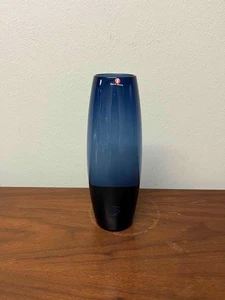 Vintage Sarpaneva Blue Iittala Art Glass Vase - Finland - Scandinavian - Picture 1 of 9