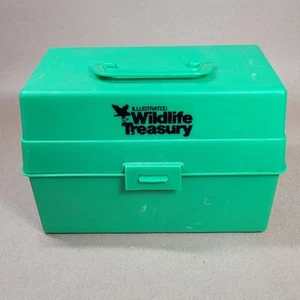 Vintage 1975 ILLUSTRATED WILDLIFE TREASURY Full Box Animal Cards In Green Case - Picture 1 of 8