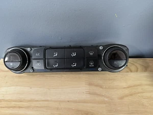 2015-2022 Chevrolet Colorado Canyon Heater AC Climate Control Auto Temp 23211700 - Picture 1 of 5
