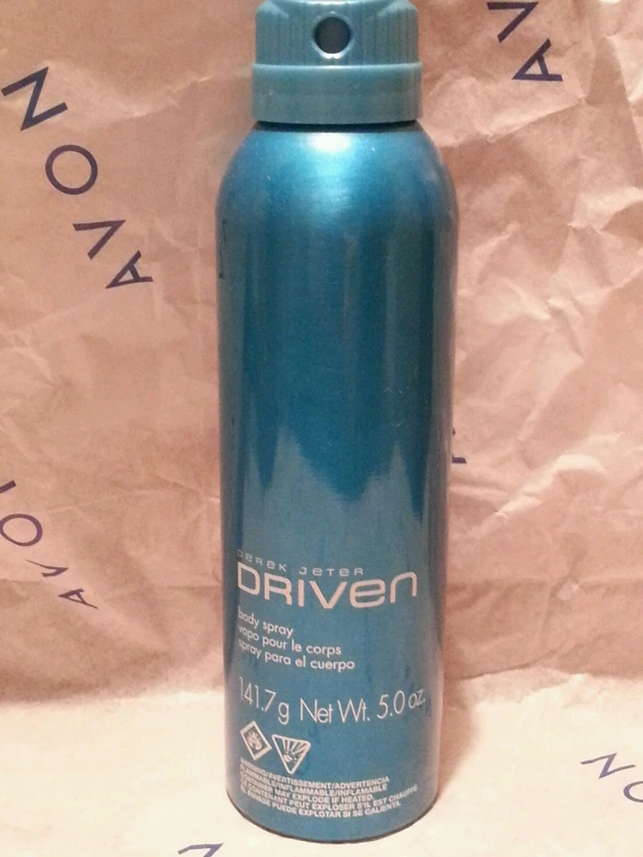 Spray corporal Avon Derek Jeter Drive 5,0 oz.  Foto 1 de 1