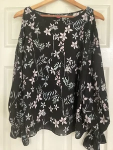 Vince Camuto Flare Cuff Cold Shoulder Floral Blouse, M - Picture 1 of 6