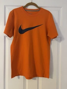 Nike Short Sleeve T-Shirt Orange/Navy Adult Unisex Regular Fit Small 100% Cotton - Picture 1 of 3
