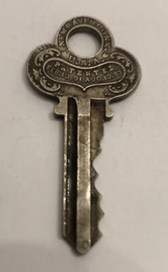 Vintage New Haven Connecticut Key - Picture 1 of 4