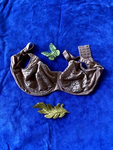 Chantelle 34DDD Nude Seamless Minimizer Bra – Magnifique Nouveau Full Coverage - Picture 1 of 3