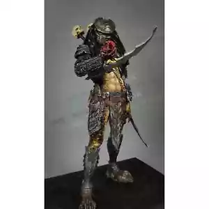 Alien vs. Predator Statue H33cm Kit Unpainted Unssembled Figure Collection - Picture 1 of 8