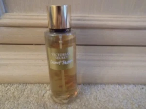 Victoria's Secret  "Coconut Passion" Mist 8.4 oz - Picture 1 of 2