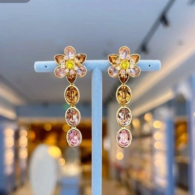 Новый Idyllia каплевидной формы серьги цветы мерцающие цвета позолоченные тона - Изображение 1 из 2