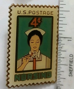 Pin de solapa de sello de USPS Pin de solapa de enfermería recubierto de epoxi de colección  - Imagen 1 de 7