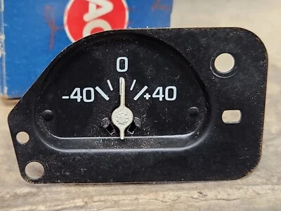 Chevy Monza Oldsmobile Starfire Buick Skyhawk 1975 1976 nuevo de stock amplificador calibre  Foto 1 de 4