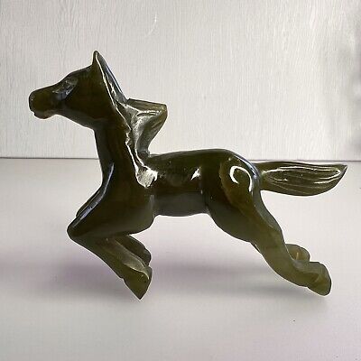 Jade Horse Ornament • 89$