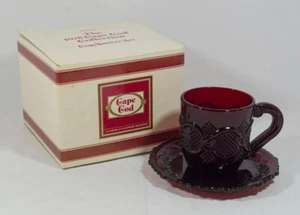 Vintage Avon 1876 Cape Cod Collection Tasse und Untertasse - Neu - Bild 1 von 8