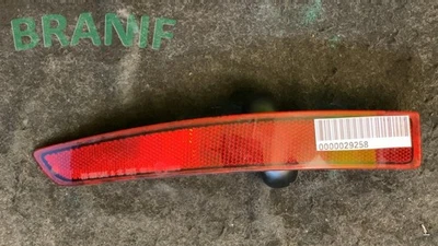 Reflector de luz de señalización trasera derecha VOLKSWAGEN JETTA GLI 5C6945105B OEM Foto 1 de 3