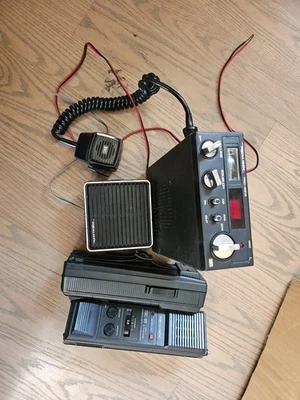 LOT Vintage Realistic TRC-86 & TRC-421A & TRC-21-549 - 4 PIECES COLLECTION  - Image 1 of 4