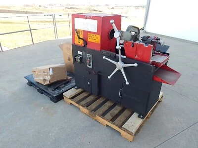 Máquina roscadora de tuberías, Collins 4" Thred-O-Matic máquina roscadora de tuberías, 44A Foto 1 de 4