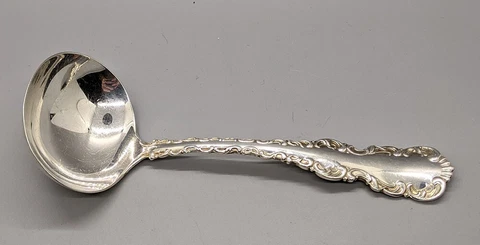 Birks Sterling Silver Gravy Ladle - Louis XV Pattern Cover
