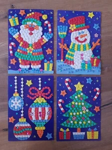 4x Weihnachts-Deko Bilder Weihnachtsmann Schneemann Kugel Tannenbaum Kinder - Bild 1 von 1