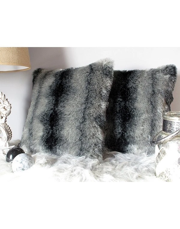 Cojín de piel sintética Black Wolf Foto 1 de 1