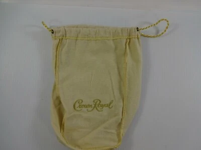 Crown Royal Northern Harvest 黑麦限量版包米色棕褐色面霜 750 毫升 — 第 1/4 张图片