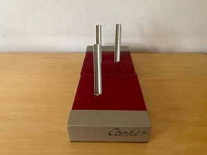 CARTIER Base Expositor - Con 3 soportes de escritura - Madera y metal - Imagen 1 de 5