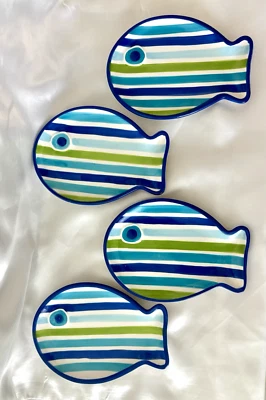 Набор из 4 синих зеленых белых керамических тарелок для пирога с грязью GO FISH для рыб океана 6 дюймов x 4 дюйма - Изображение 1 из 4