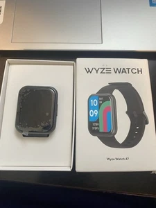WYZE Watch 47 Smartwatch WW3 dunkelgrau mit schwarzem Band Neu - Open Box - Bild 1 von 1