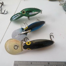 FISHING LURE  STORM  2"  THIN FIN  HOT'N TOT  BLUE AND BLACK & GOLD AND BONUS