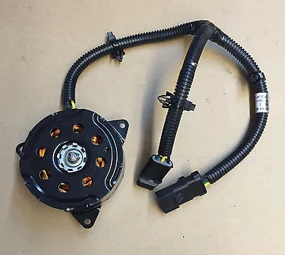 RADIATOR FAN MOTOR (NEW SIEMENS VDO PM9092) fits: CHRYSLER CIRRUS STRATUS - Image 1 of 4