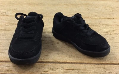 美国 Polo Assn. 男宝宝运动鞋 7 码黑色低帮系带休闲  — 第 1/4 张图片