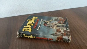 Biggles Follows On, W E Johns, Hodder and Stoughton, 1952, Hardco - Picture 1 of 2