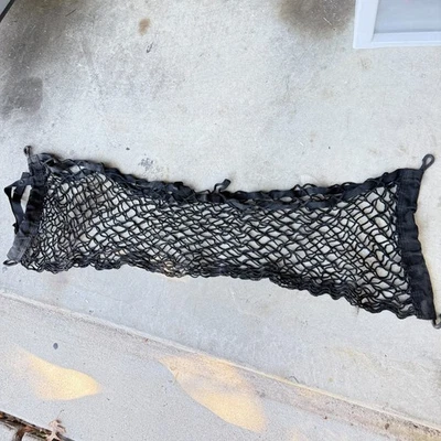 Red de carga vertical en negro Chevrolet Suburban Tahoe GMC Yukon 2007-14 Foto 1 de 4