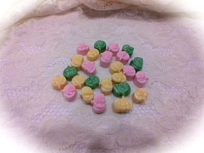 Soy Wax melts~ tarts~pumpkin face Mix~35 Pc~ CHOICE~ 3 oz~ FREE ship~190+ scents - Image 1 of 2