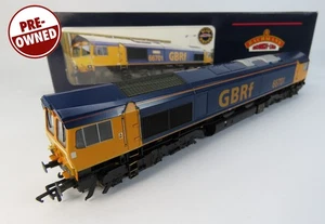 Calibre OO Bachmann 32-727 Clase 66 701 GBRF Loco - Imagen 1 de 5