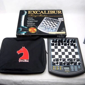 Juego de Ajedrez Electrónico Excalibur Kingmaster 911E con Estuche de Transporte - Imagen 1 de 12