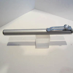BOLÍGRAFO TERZETTI PUSH-UP CUERPO PLATEADO - PUNTA EXPANDIBLE - USO - RECARGAS DE PARKER - Imagen 1 de 2