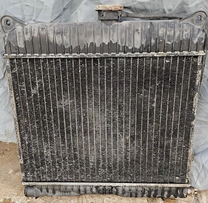 BMW E10 1600 2002 TI TII E21 320I M10 1.8L OEM Aluminum radiator Replacement - Picture 1 of 7