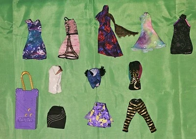 (Monster High Doll G1 Mixed Clothes)/[Cleo,Elissabat,clawdeen,operetta & More] - Image 1 of 3