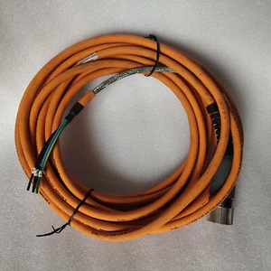 Allen-Bradley 2090-CPWM7DF-16AA09 SER A 9M Kabel - Bild 1 von 6