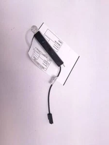 ANTENNA AMPLIFIER RADIO SIGNAL RECEIVER FOR LAND ROVER LR2 2010 OEM - Picture 1 of 5