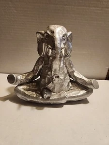 Buddha Posed Elephant - Picture 1 of 7