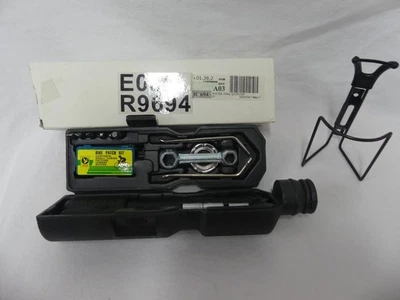 BNIB WATER BOTTLE TOOL KIT/PUMP SET & Holder Attachment For Bike - CG A08 - Image 1 of 4