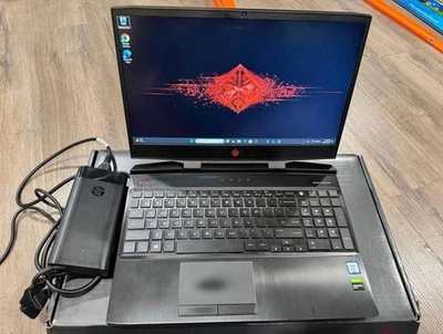 Portátil para juegos OMEN Foto 1 de 3