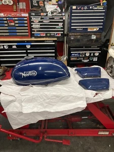 Norton Commando Interstate Fuel Tank and Side Covers - Picture 1 of 15