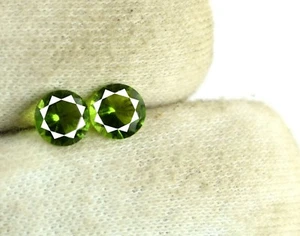 1,20 ct/5 mm runder olivgrüner Peridot Edelstein Paar natürlich zertifiziert SQ53 - Bild 1 von 5