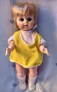 Vintage Uneeda Doll Drink And Wet ? 1961 Sleepy Eyes 14” - Picture 1 of 10