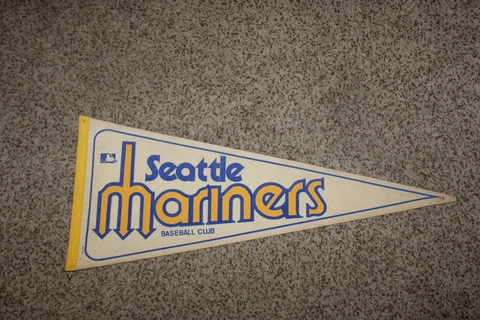 Vintage MLB Baseball Pennant Seattle Mariners Baseball Club Cover